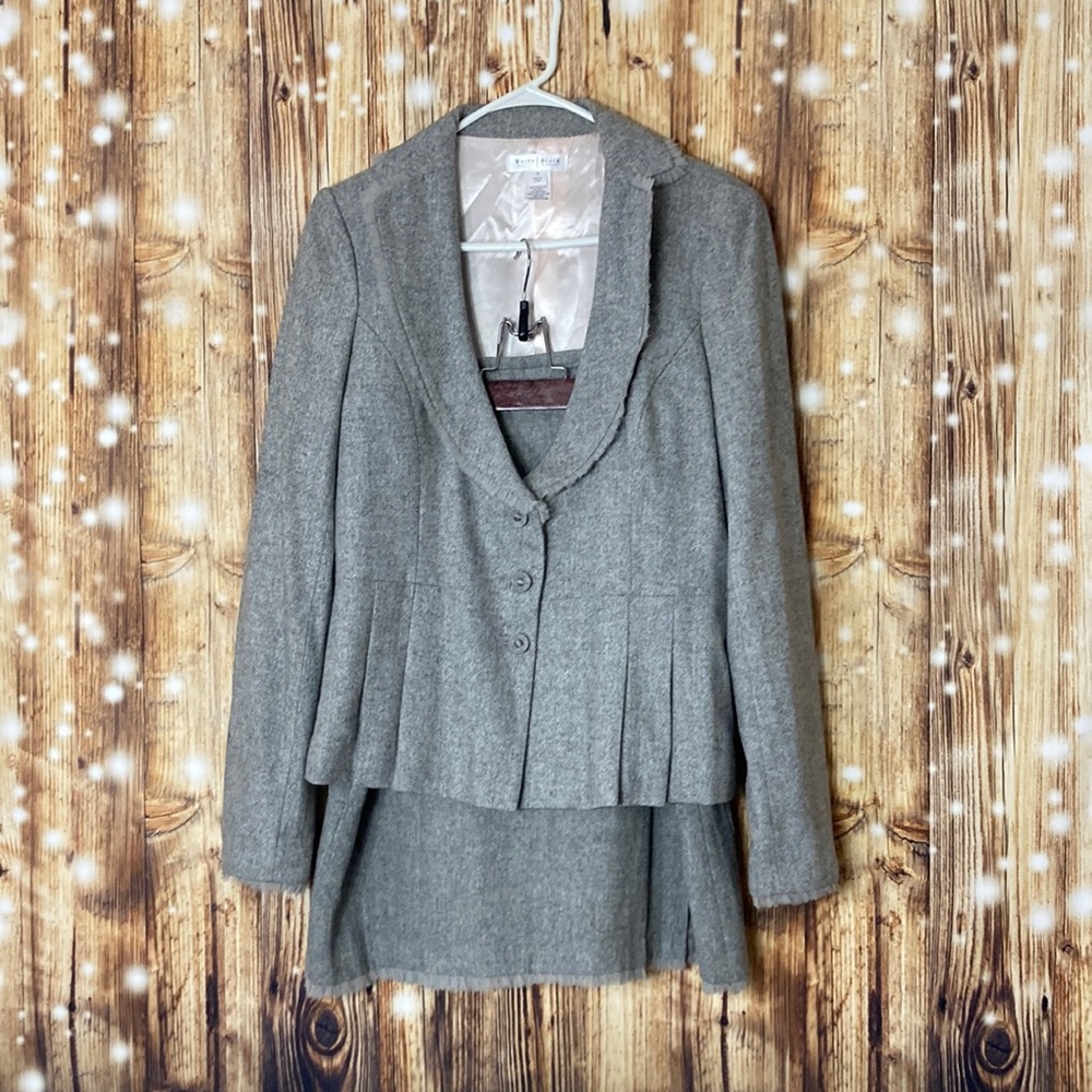 WHBM pleated skirt suit
